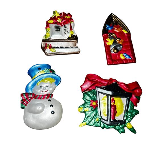 Vintage 1970s christmas holiday Santa ceramic hand painted ornaments lot - Picture 2 of 5